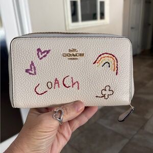 COACH MEDIUM ID ZIP WALLET WITH DIARY EMBROIDERY NEW